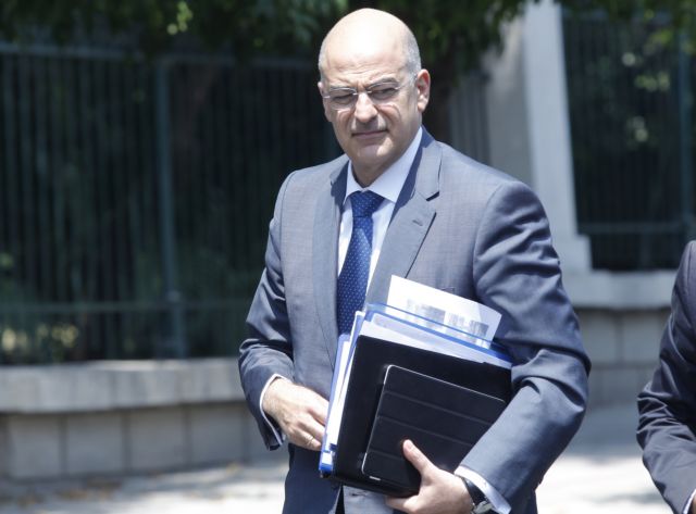 Διαρκής η επιχείρηση για την παράνομη μετανάστευση, είπε ο Ν.Δένδιας