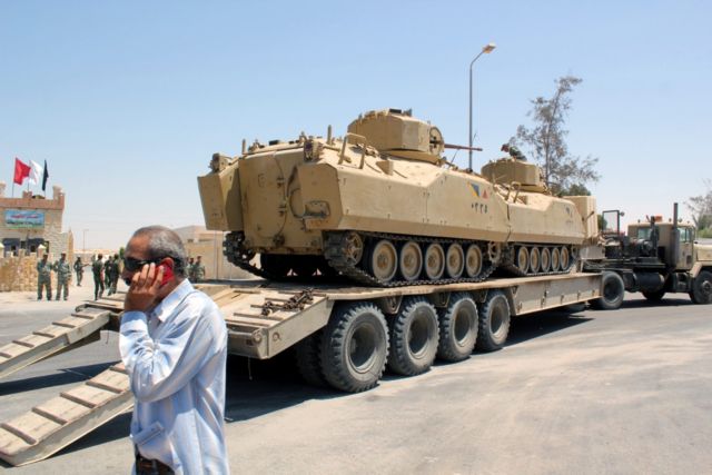 Ενισχύει τις δυνάμεις της στο Σινά η Αίγυπτος, νέες συγκρούσεις στην περιοχή