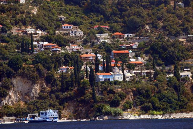 Ένας 29χρονος συνελήφθη για το αιματηρό επεισόδιο στις Καρυές