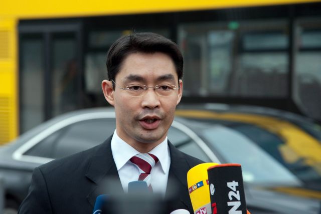 Ο Φ.Ρέσλερ πιστεύει πως δεν τον αφορούν οι κατηγορίες για ψηφοθηρικό «ευρωλαϊκισμό»