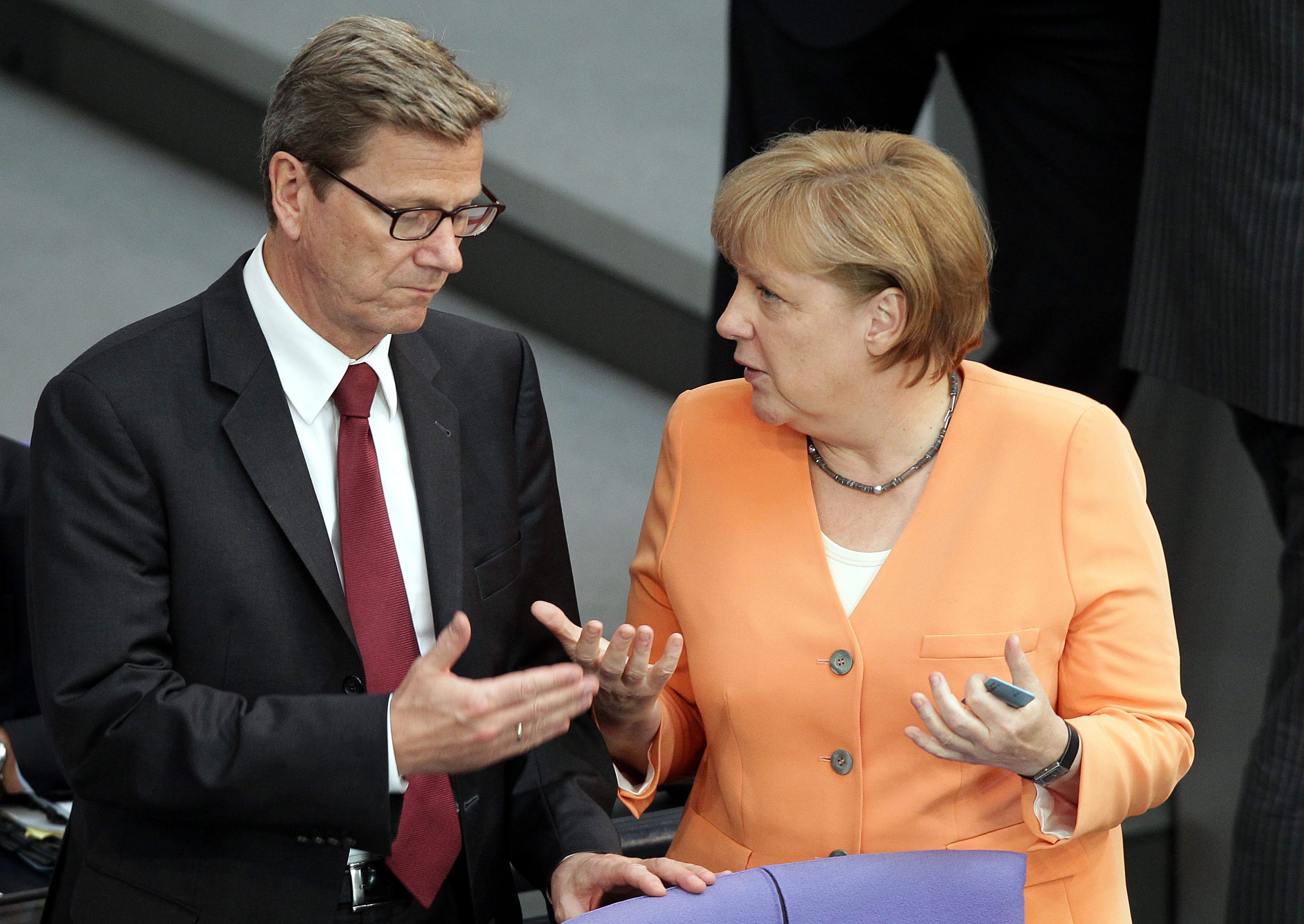 Μετά την έκθεση της τρόικας η απόφαση για επιμήκυνση, επαναλαμβάνει η Γερμανία