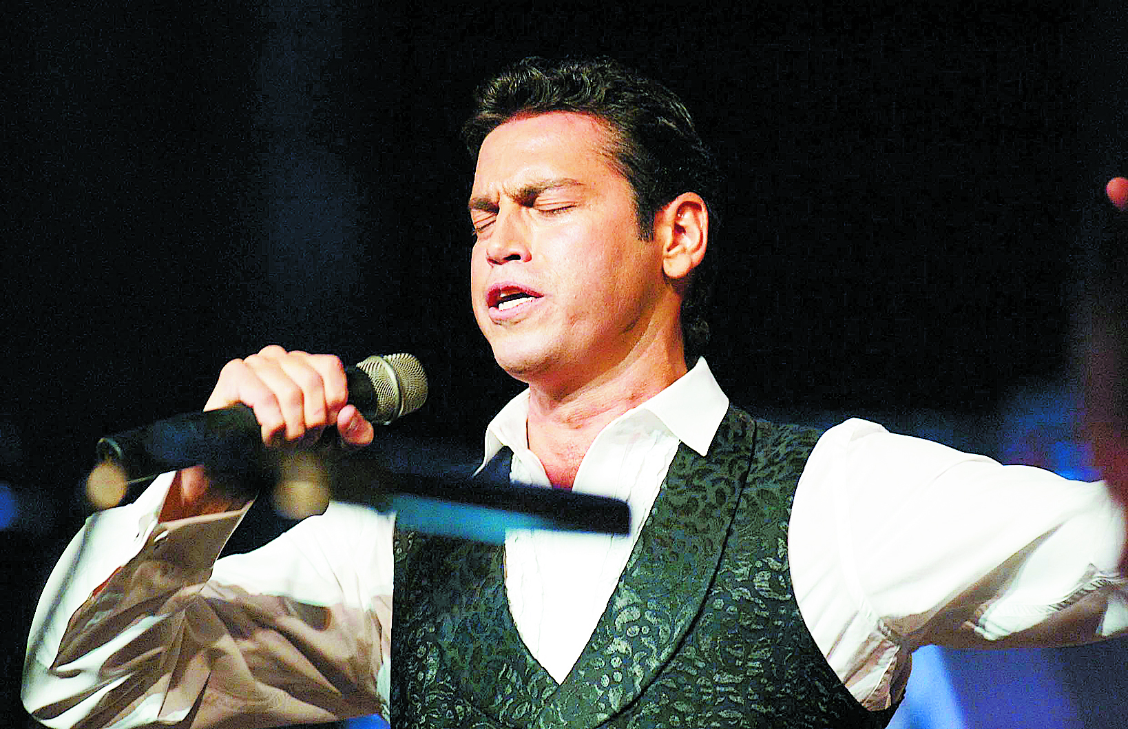 Για τα παιδιά με καρκίνο τραγουδά στο Ηρώδειο ο Μάριος Φραγκούλης, στις 31 Αυγούστου