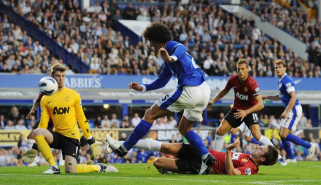 Περίπατος της Έβερτον απέναντι στην Μάντσεστερ Γιουνάιτεντ