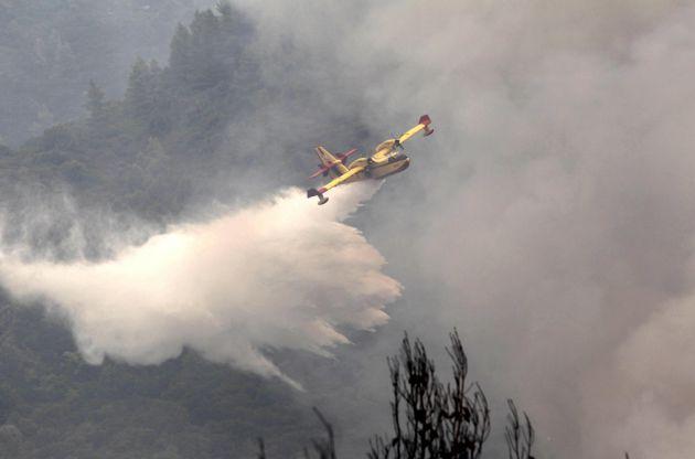 Προληπτικές απαγορεύσεις κυκλοφορίας στα δάση, πέντε πυρκαγιές στην Πελοπόννησο