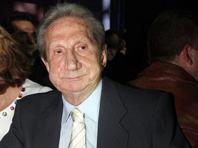 Πέθανε ο λαϊκός τραγουδιστής Μιχάλης Μενιδιάτης