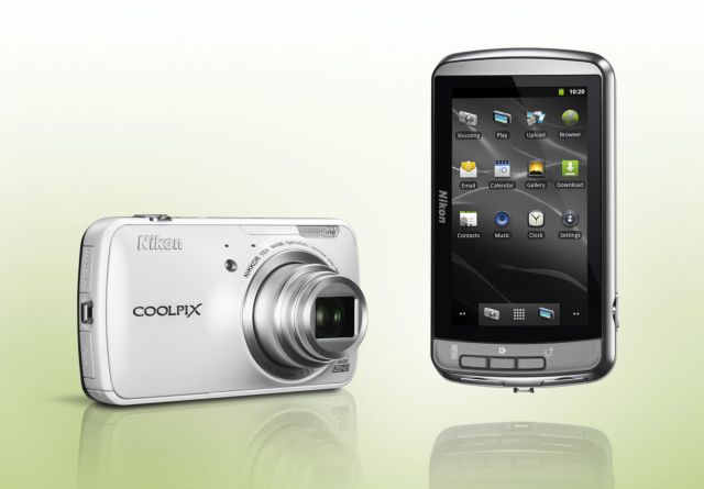 Κάμερα με Android η Nikon Coolpix  S800c