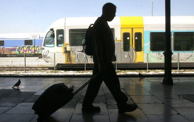 Αλλαγές στα δρομολόγια του Προαστιακού λόγω κλοπής καλωδίων