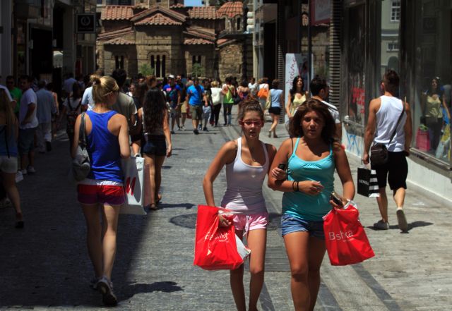 Μείωση 10,7% στις λιανικές πωλήσεις τον Ιούνιο