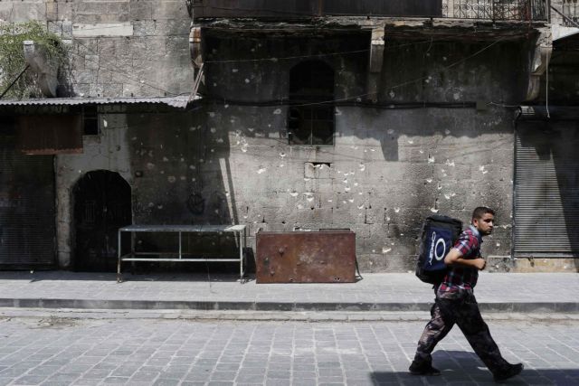 Έκρηξη κοντά σε στρατιωτικές εγκαταστάσεις στη Δαμασκό, αμείωτη συνεχίζεται η βία