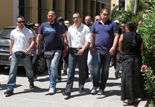 Η Βουλή θα αποφασίσει για την άρση της ασυλίας του Η.Κασιδιάρη