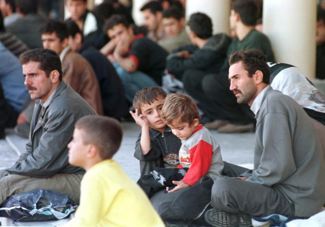 Ανεξέλεγκτη η κατάσταση με την είσοδο παράνομων μεταναστών στη Σύμη, καταγγέλλει ο δήμαρχος