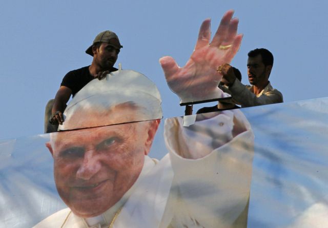 Τον Λίβανο θα επισκεφθεί ο Πάπας αψηφώντας τη συριακή κρίση