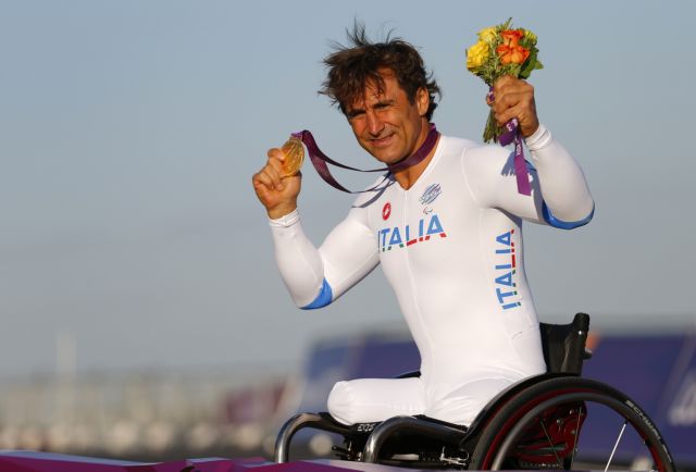 Παραολυμπιονίκης στην ποδηλασία ο πρώην πιλότος της F1 Αλεξ Ζανάρντι