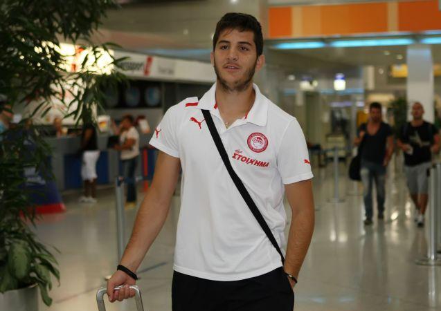 Ο Μανωλάς ζήτησε τα οφειλόμενα από την ΑΕΚ