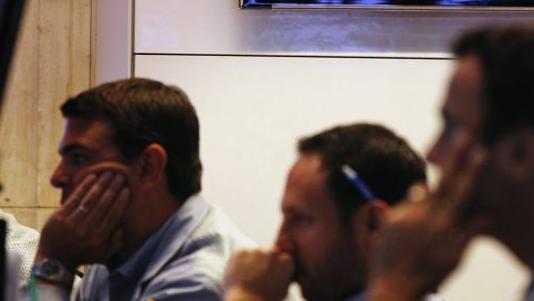 Πτωτικά κινήθηκε η Νέα Υόρκη, οριακές απώλειες στην Ευρώπη τη Δευτέρα