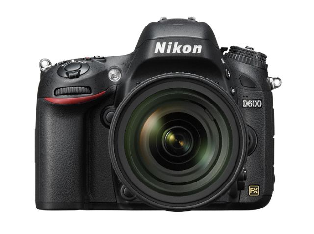 Nikon D600 DSLR 24,3MP με φορμά FX