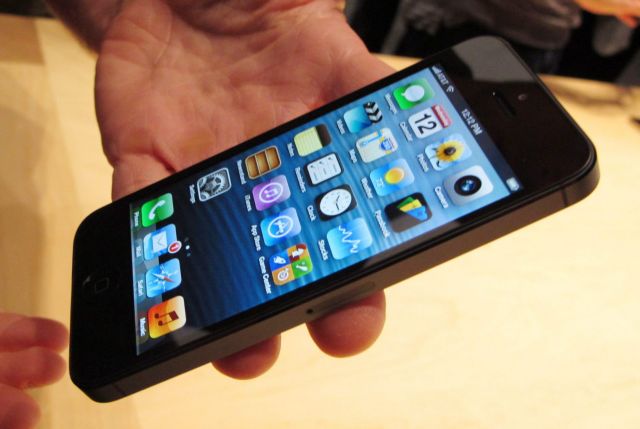 Ανακοίνωση για το iPhone 5 και ποικιλία smartphone 4G εξέδωσε η Vodafone