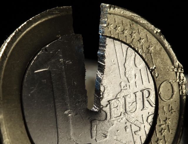 Σταδιακή ανάκαμψη της οικονομίας της Ευρωζώνης βλέπει η ΕΚΤ