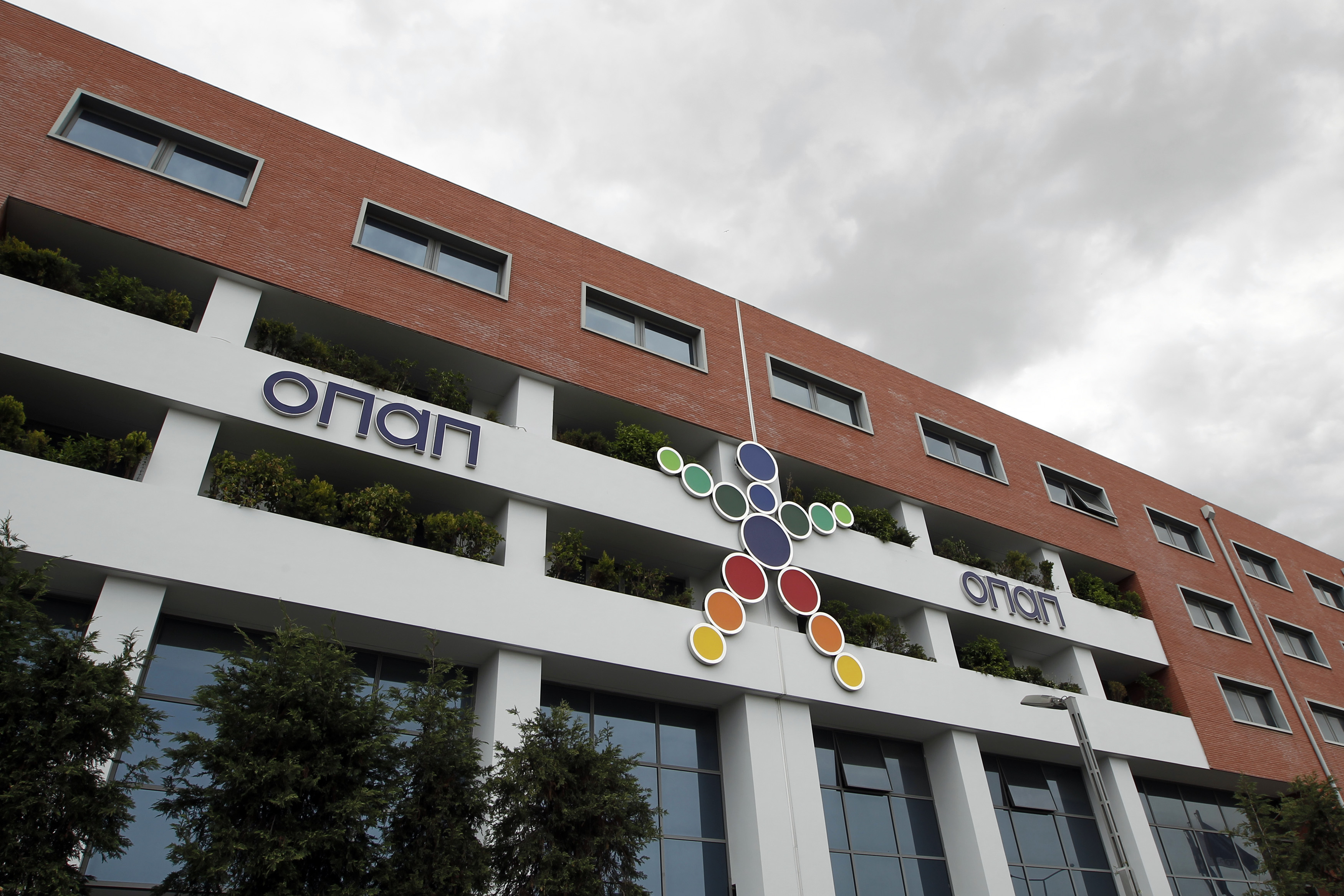 Διαψεύδει το υπουργείο Οικονομικών αλλαγές στη φορολόγηση του ΟΠΑΠ