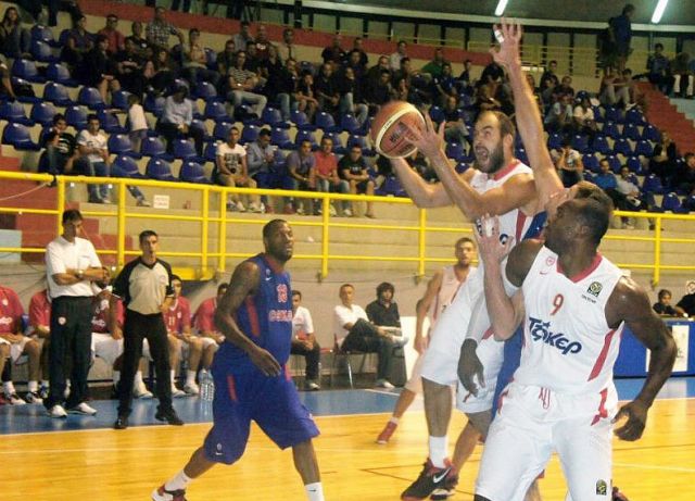 Ο Ολυμπιακός της πήρε τον «αέρα» και την κέρδισε και φιλικά…