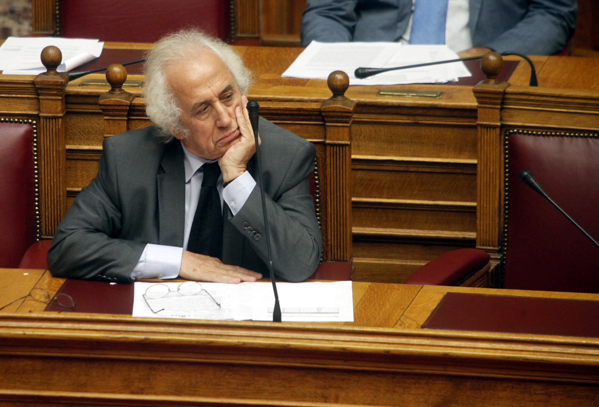 Αντίθετος με το ιδιώνυμο για την κουκούλα ο Αντώνης Ρουπακιώτης