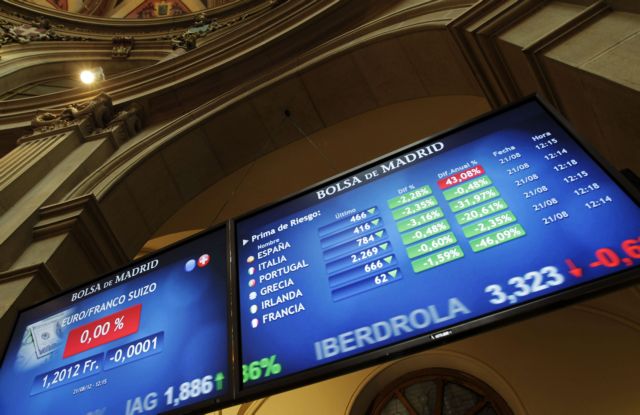 Θετική η έξοδος της Ισπανίας στις αγορές, δανείστηκε περισσότερα από τον στόχο