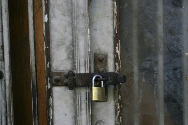 Λουκέτο επ’ αόριστον λόγω οικονομικών προβλημάτων βάζει ο δήμος Αχαρνών