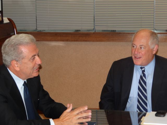 Επαφές του Δ.Αβραμόπουλου στο Σικάγο και την Βοστώνη