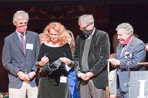 Βραβείο Ig Nobel για ελληνική έρευνα στην εκρηκτική κολονοσκόπηση