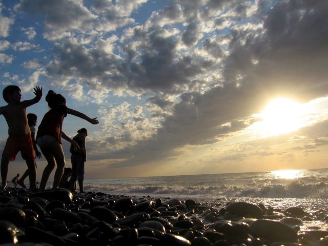 Τούρκοι δύτες «έσωσαν» φουσκωτή κούκλα του σεξ από τη θάλασσα