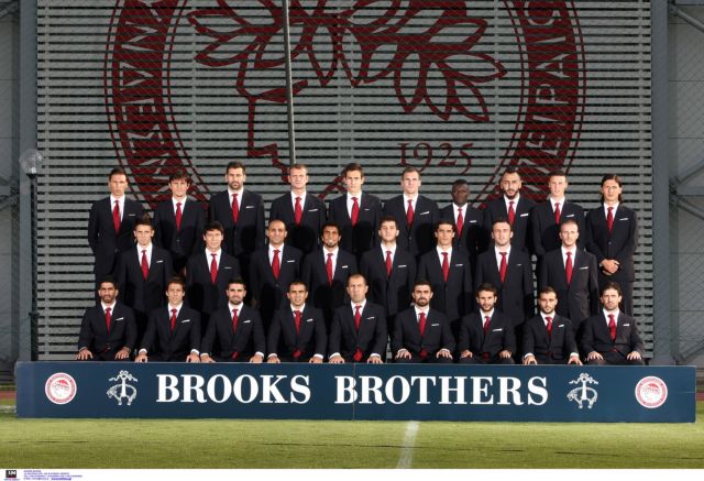 Η Brooks Brothers ντύνει τον Ολυμπιακό