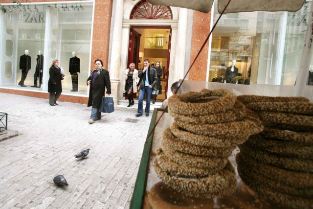 Παρέμβαση του ΕΕΑ για τη φορολογική στοχοποίηση των ελεύθερων επαγγελματιών