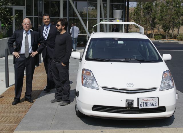 Η Καλιφόρνια ανοίγει το δρόμο στα αυτοκίνητα χωρίς οδηγό
