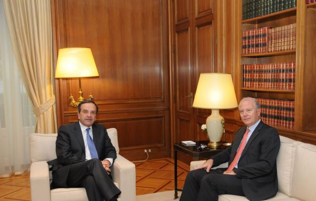 Τις εξελίξεις στο τραπεζικό σύστημα και στην οικονομία συζήτησαν Σαμαράς – Προβόπουλος