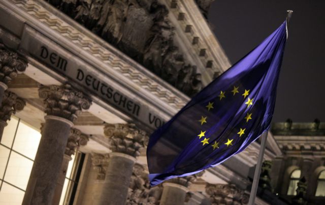 Στο γερμανικό Κοινοβούλιο ο Ντράγκι για να παρουσιάσει την πολιτική της ΕΚΤ