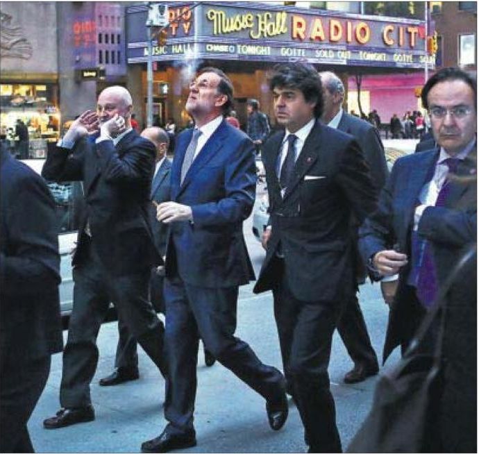 O Ραχόι με πούρο στους δρόμους της Νέας Υόρκης σκανδαλίζει τους Ισπανούς