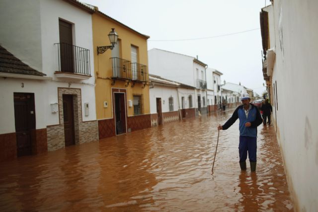 Επτά νεκροί στην Ισπανία από τις καταρρακτώδεις βροχοπτώσεις