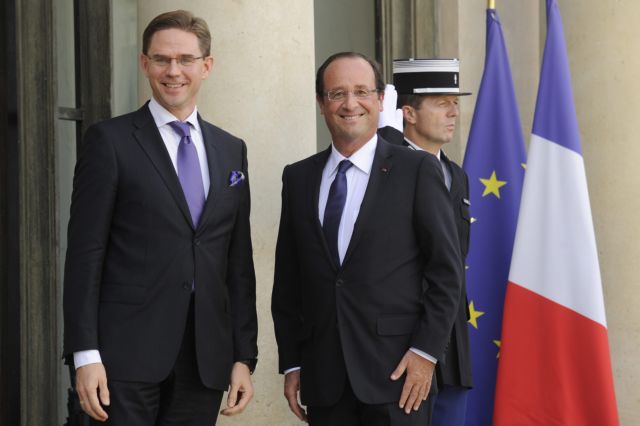 Θέλουμε λύση για Ελλάδα και Ισπανία τις επόμενες εβδομάδες, λέει ο Ολάντ