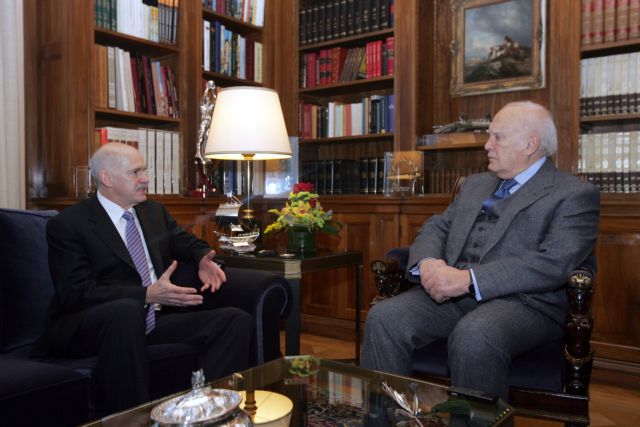 Για τις επαφές του στο εξωτερικό ενημέρωσε τον Πρόεδρο ο Γ.Παπανδρέου