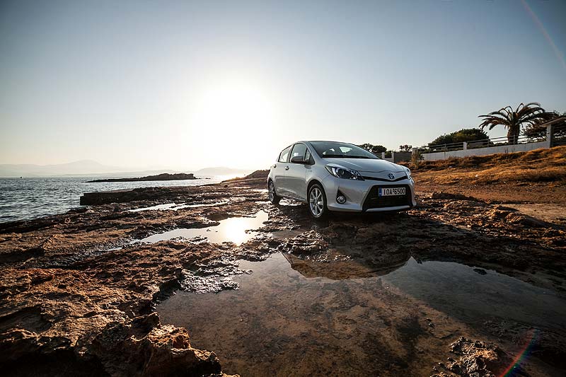 Toyota Yaris HSD: Υβριδικό downsizing