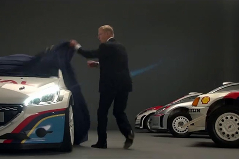 Ο Ari Vatanen παρουσιάζει το Peugeot 208 TYPE R5