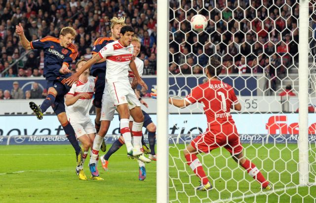 Ο Ντιούφ κράτησε τη Ντόρτμουντ στο «Χ», στραβοπάτημα για Αϊντραχτ