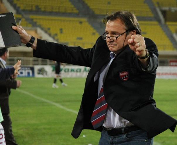 «Έρχομαι γιατί είμαι λίγο… τρελός», λέει ο Λίνεν για την ΑΕΚ