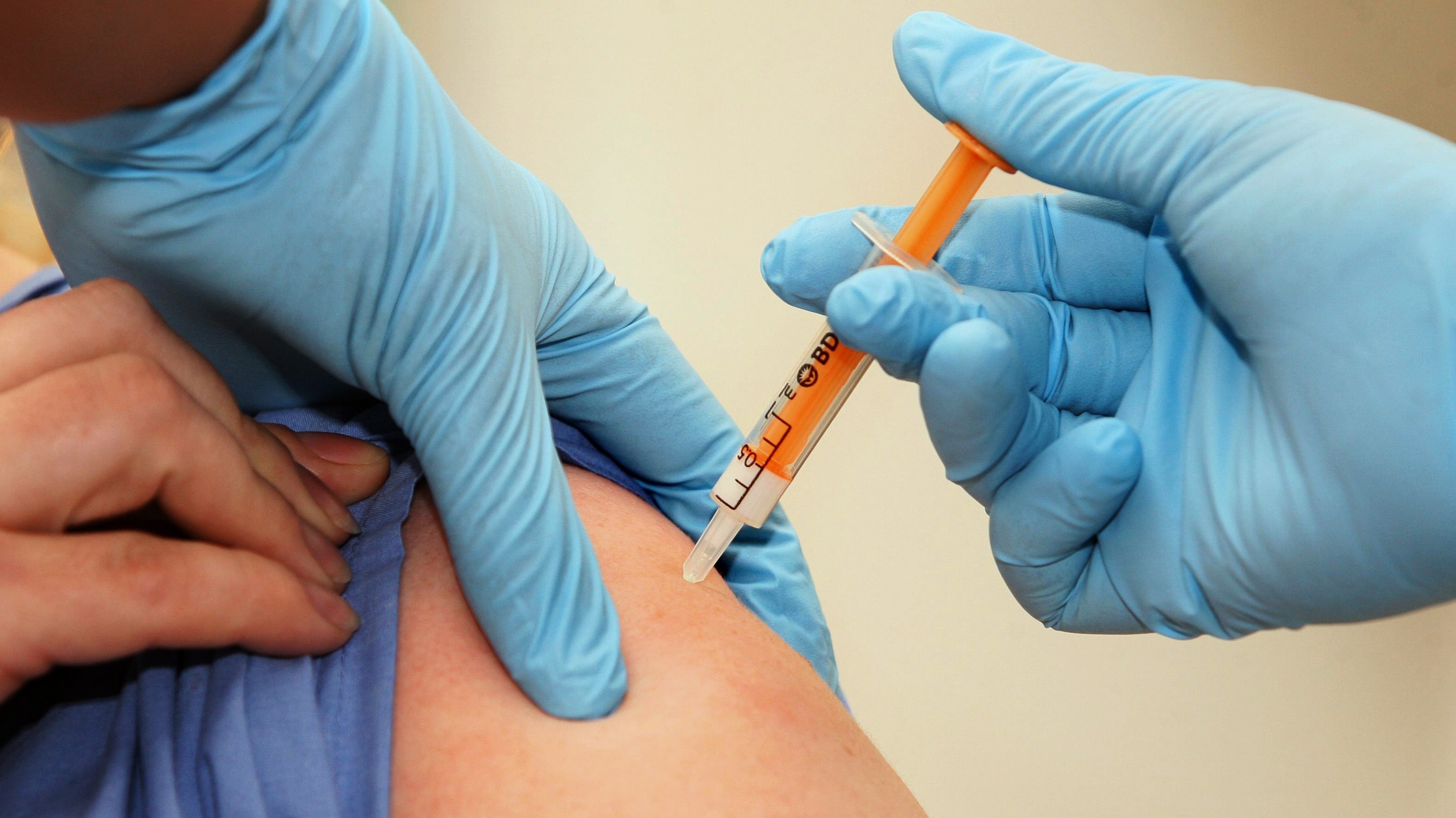 Εμβολιάζονται οι ενήλικες στη χώρα μας;