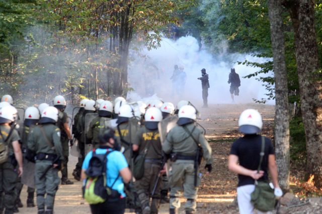 Κανένα περιθώριο διαφοροποίησης των επεμβάσεων για το δάσος στις Σκουριές, λέει το ΥΠΕΚΑ
