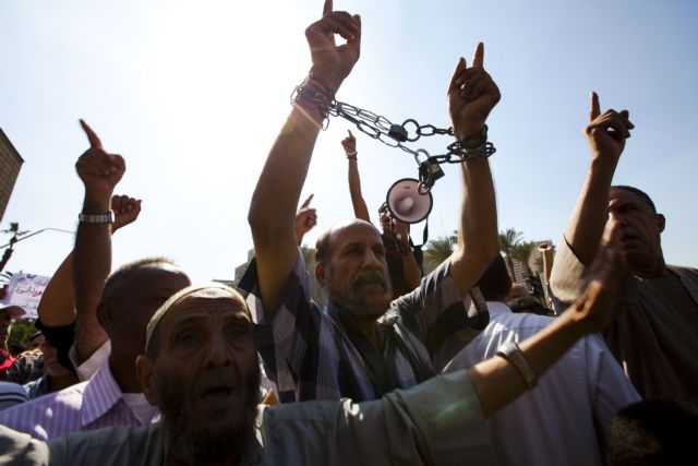 Σοβαρά επεισόδια στην Αίγυπτο μεταξύ υποστηρικτών και αντιπάλων του Μόρσι