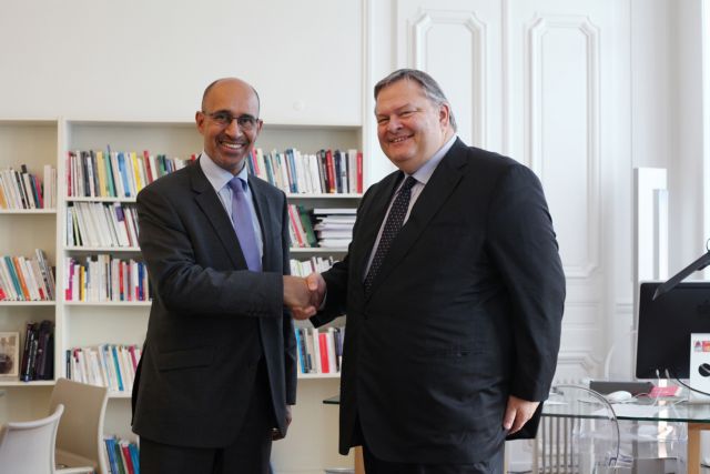 Μήνυμα αλληλεγγύης από τον γραμματέα των Γάλλων σοσιαλιστών