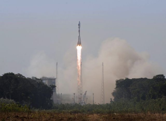 Πύραυλος Σογιούζ τοποθετεί σε τροχιά δορυφόρους για το πρόγραμμα Galileo