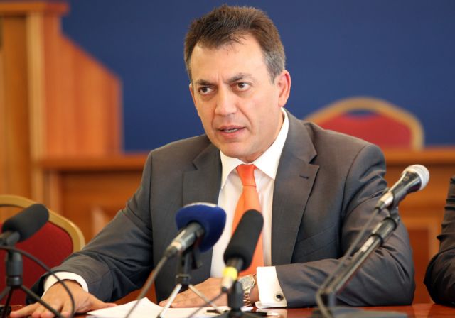 Πάνω από τα 1.000 ευρώ οι περικοπές στις συντάξεις, λέει ο Γ. Βρούτσης