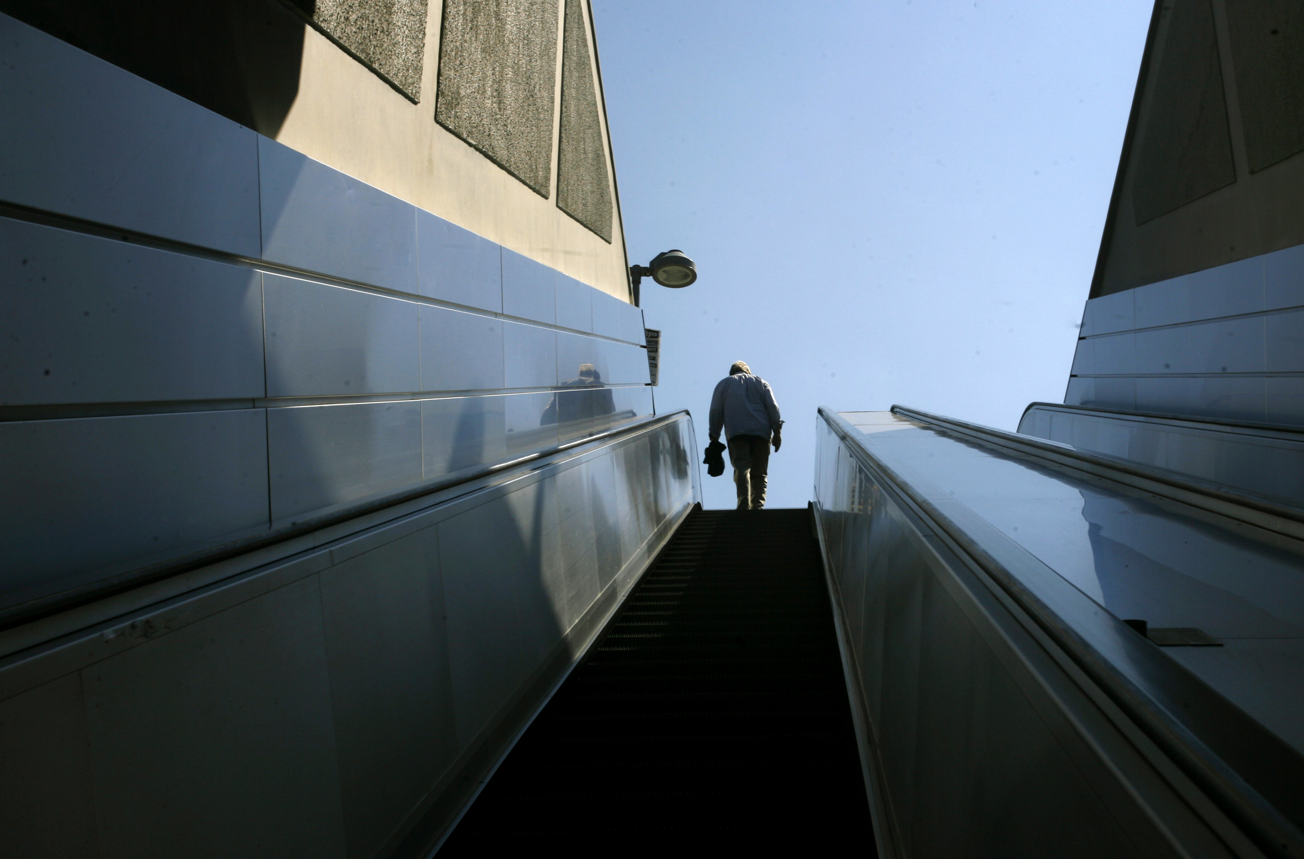 Από τις 9 το πρωί θα κινηθούν την Τρίτη οι συρμοί του Μετρό και του ΗΣΑΠ